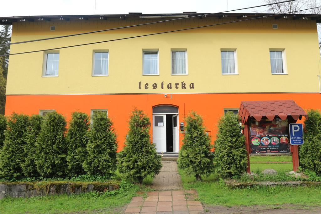 Apartmany Lestarka Korenov Exterior photo